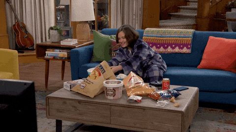 Giphy.gif Giphy.gif